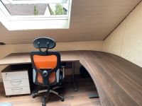 Schreibtisch mit Rollcontainer und Stuhl Rheinland-Pfalz - Pirmasens Vorschau