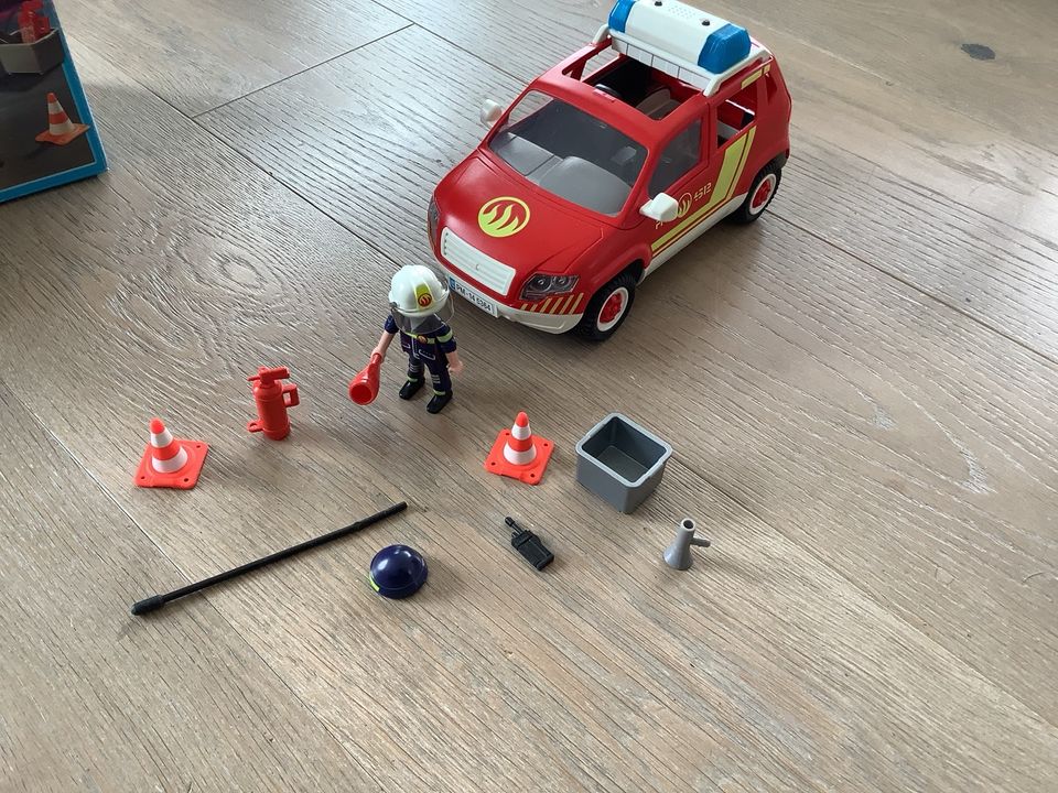 Feuerwehrauto Playmobil in Eggenfelden