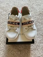 Gucci Sneaker Größe 26 NEU OVP Nordrhein-Westfalen - Brühl Vorschau
