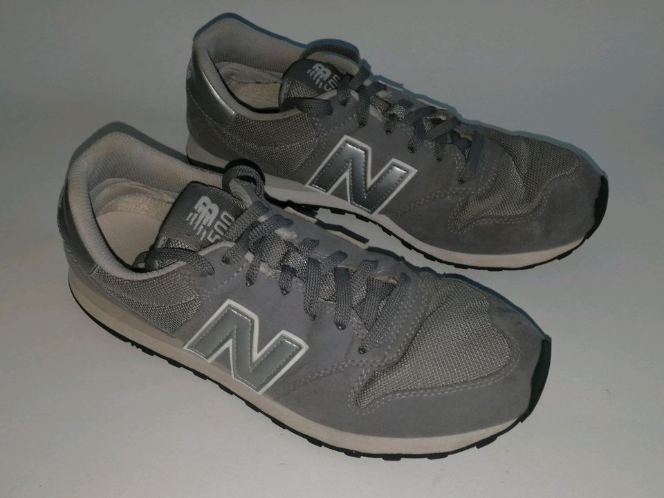 New Balance 500 Sneaker Schuhe grau Gr. 42 in Luso