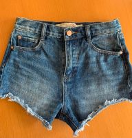 Jeans Shorts kurze Hose ZARA Gr. 34 Stuttgart - Stuttgart-West Vorschau