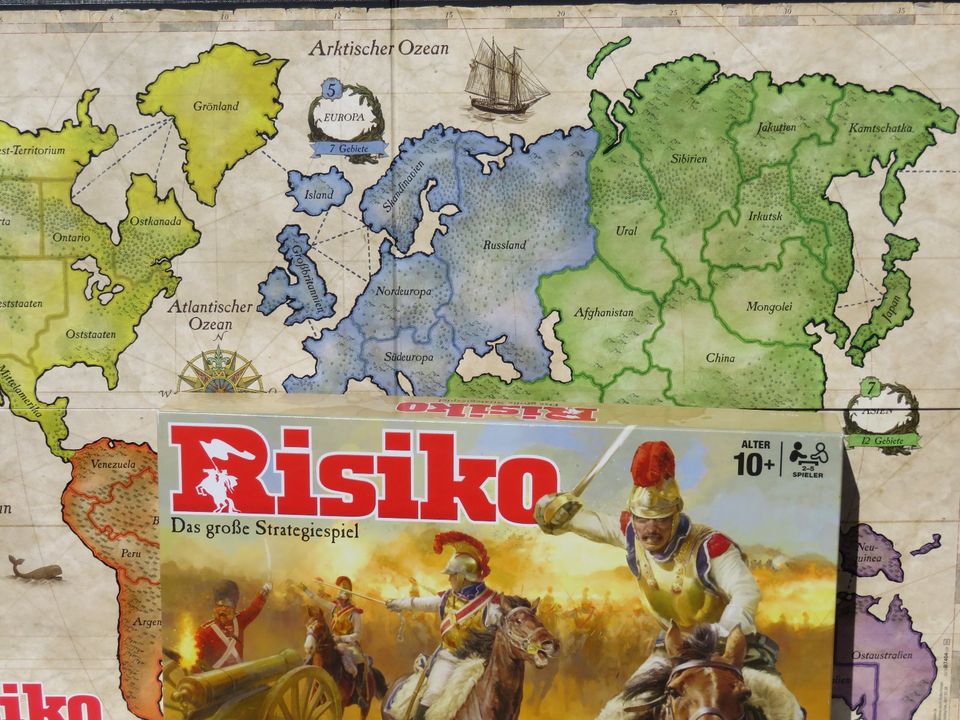 Risiko von Hasbro Das große Strategiespiel Brettspiel in Meinerzhagen