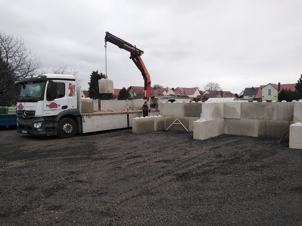 Betonstein / Betonblockstein / Le Go Stein/ Megablock / Maxistein in Nünchritz