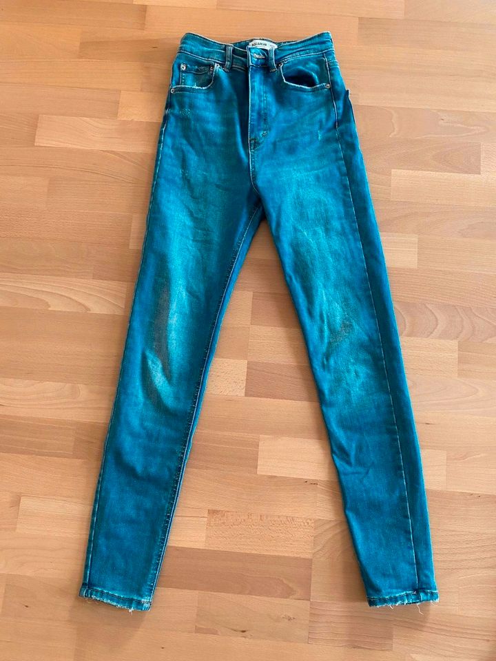 Jeans  Gr. 34 Pull & Bear in Gräfelfing