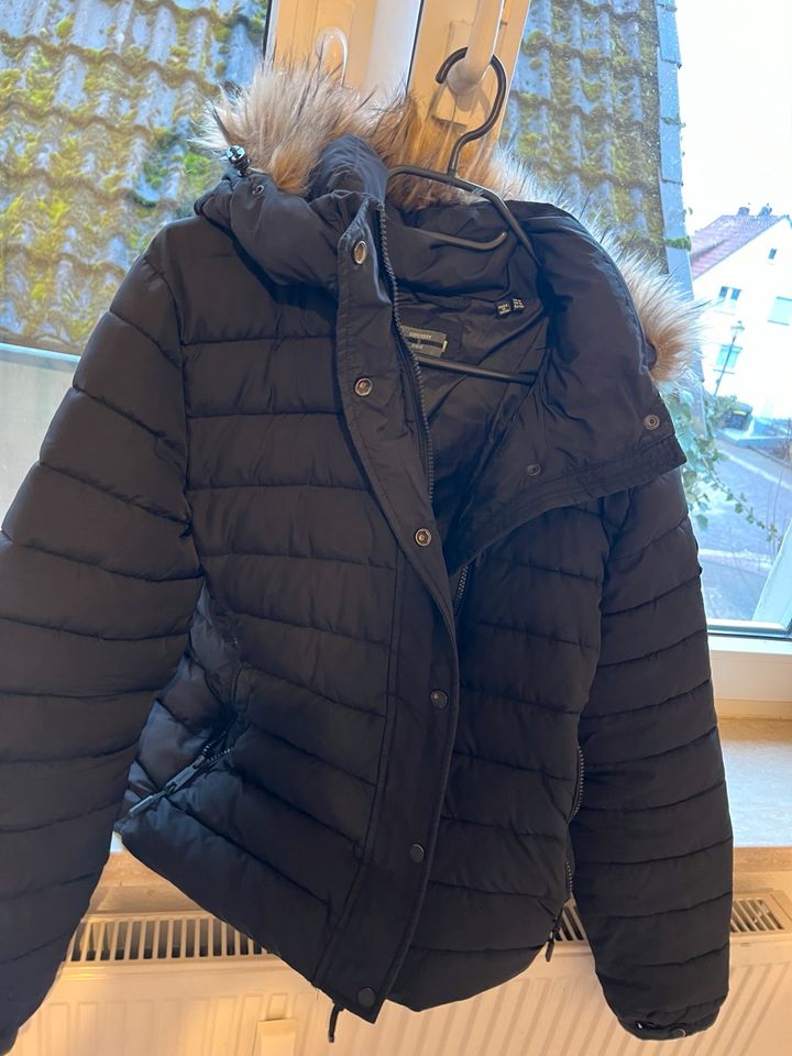 Superdry Winterjacke in Altenbeken