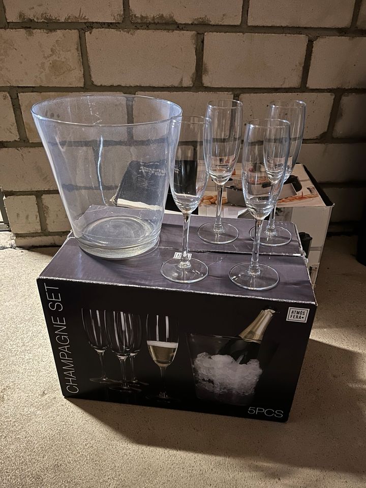 Champagner Set 5-teilig mit Kühler in Kiel