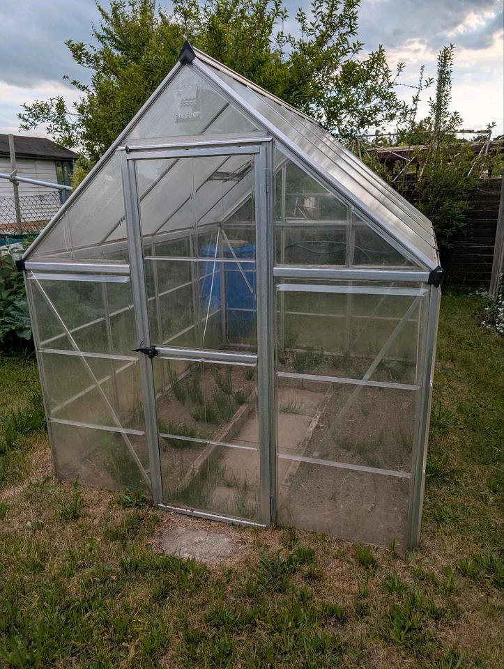 Grünes Paradies gesucht? Garten in der Südstadt zu verkaufen in Rostock