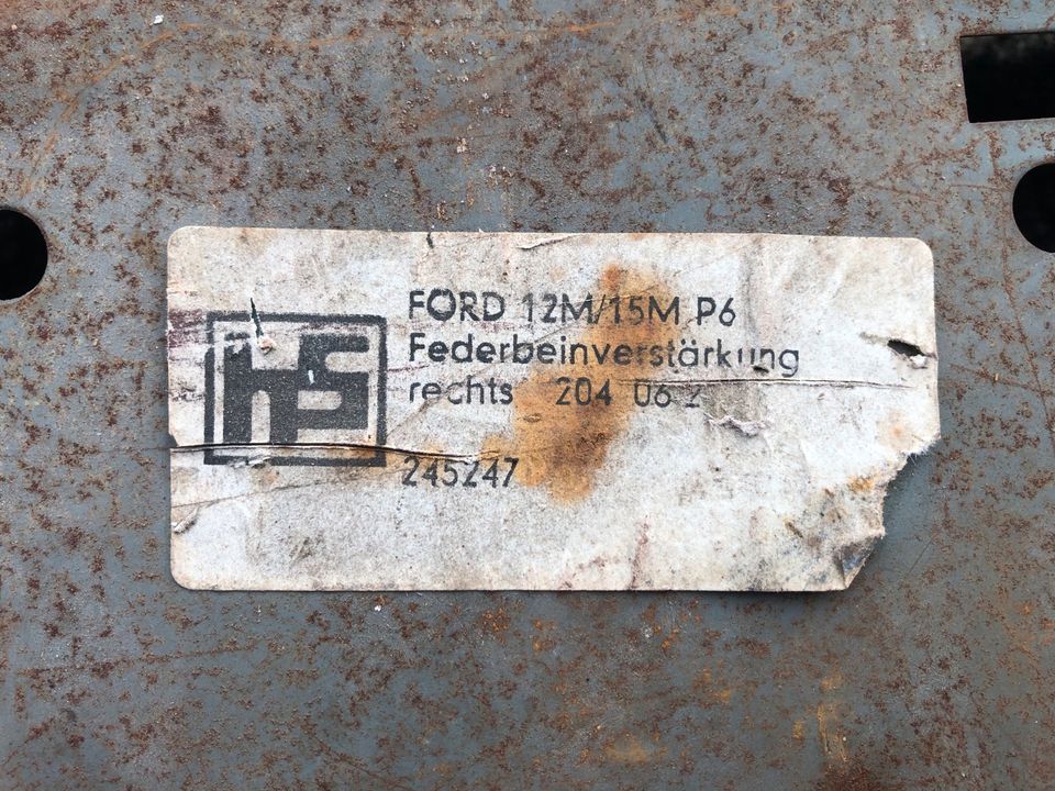 Ford 12/15m P6, neue Bleche in Duisburg