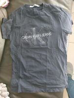 T-Shirt von  Calvin Klein  Gr M Nordrhein-Westfalen - Monheim am Rhein Vorschau
