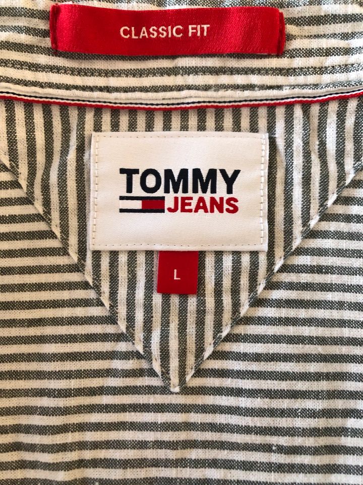 fast neu Tommy Jeans by Tommy Hilfiger Hemd Leinen BW Gr. L in Neu Wulmstorf