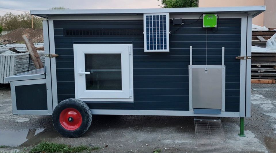 Hühnerstall Mobile Hühnerhaus isoliert Modell “Rosina” in Osterburken