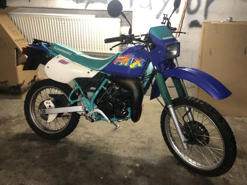 SUCHE Yamaha DT 125 oder Kawasaki KMX 125 zum schrauben in Herdorf