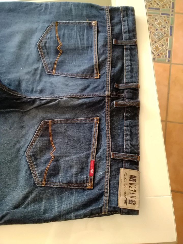 Mustang Jeans Hose Herren Größe W 42 L 34 in Datteln