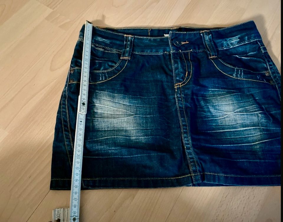 Jeans Minirock Stonewashed Gr. 38 Only in Leonberg