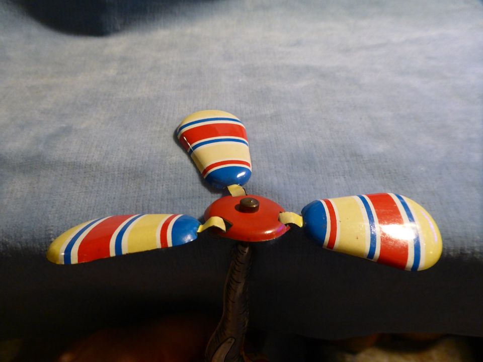 Blechspielzeug fahrender Zirkuselefant mit Schlüssel Karussell in Elmshorn