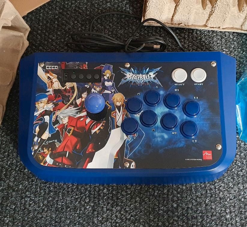 Blazblue Arcade Stick Hori für PS3 - wie NEU - wenig genutzt in Bremen