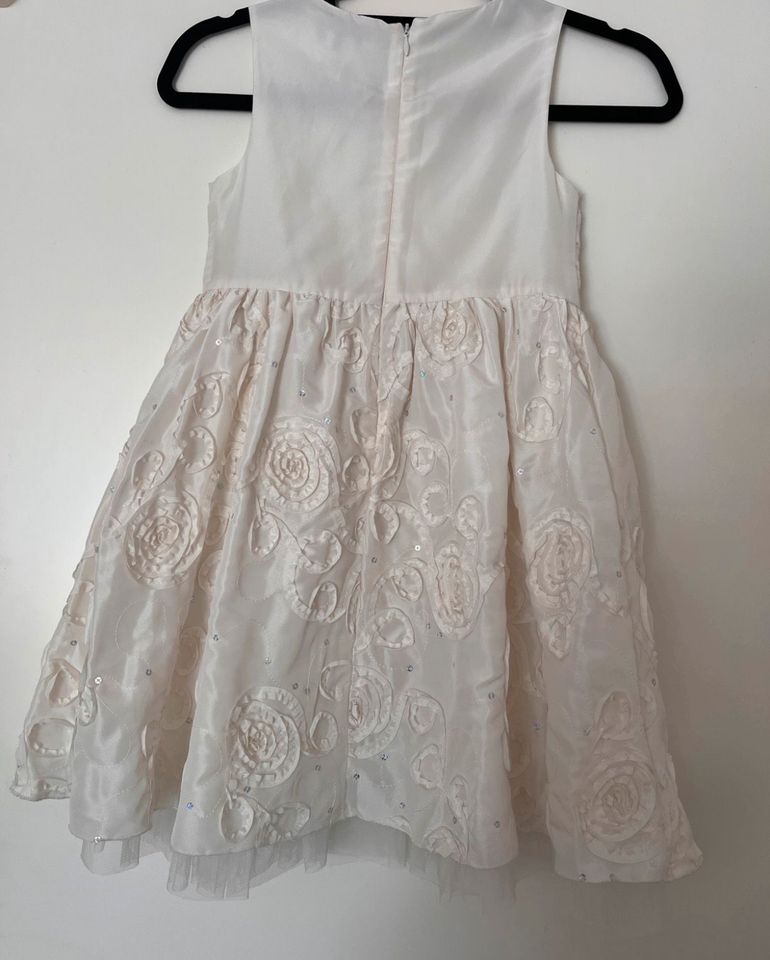 Weißes Kleid Größe 122, Hochzeit , Taufe, Einschulung in Elsdorf