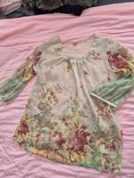 Schöne Bluse von s. Oliver Gr. 34 fällt aber etwas größer aus Berlin - Charlottenburg Vorschau