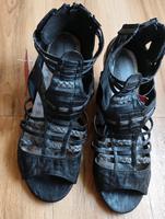 neue Sandalen von Mustang Größe 41 Niedersachsen - Mittelnkirchen Vorschau
