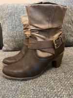 Stiefeletten von s.Oliver, Gr. 39, Absatzhöhe ca. 7cm Hessen - Edertal Vorschau