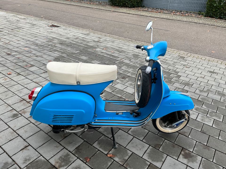 Schöne restaurierte Vespa Super 150 Baujahr 1978 Motor VBC1M in Mahlberg