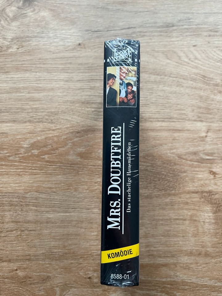 Mrs. Doubtfire VHS in Originalverpackung unbeschädigt in Saarlouis