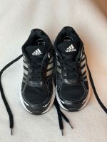 Adidas Turnschuhe Sneaker Gr 32 schwarz junge Hessen - Kelkheim Vorschau