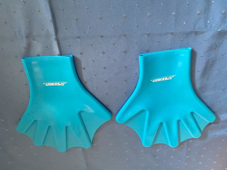 Schwimmhäute Gummi Hand Schwimmhilfe in Trier