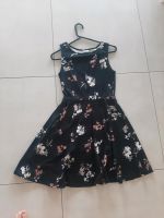 Sommerkleid  Skaterkleid, Gr. 34 schwarz Blumen Baden-Württemberg - Möckmühl Vorschau