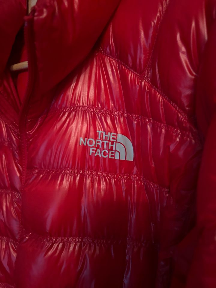 The North Face Jacke Summit Series absolut top Zustand in Wuppertal