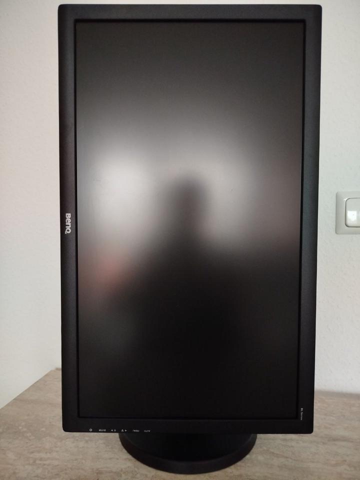 Monitor Benq BL2405PT, 24 Zoll, Full HD, integrierte Lautsprecher in Frankfurt am Main