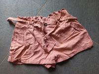 Damen Shorts Paperbag kurze Hose 38 Sommer Primark NEU Sachsen - St. Egidien Vorschau