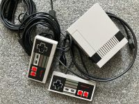 Nintendo Mini Classic inklusive 2 Controller Hessen - Wiesbaden Vorschau