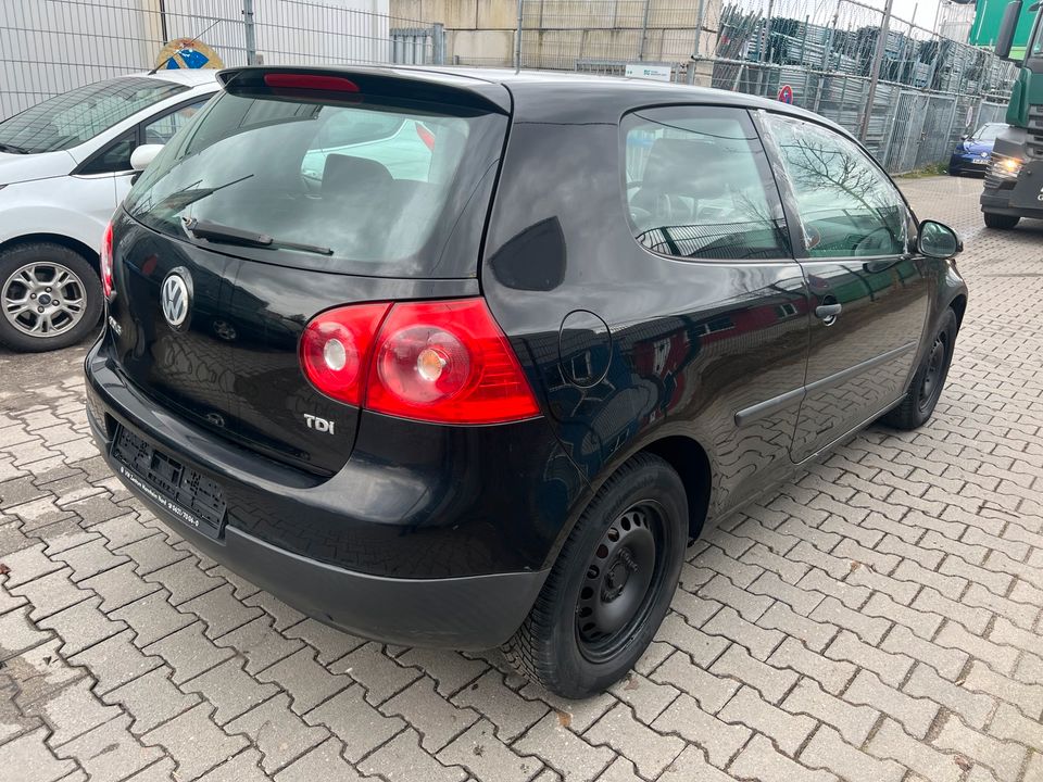 Volkswagen Golf 5 V Ersatzteile 1.9 TDI Schlachtfest Autoteile in Köln Vogelsang