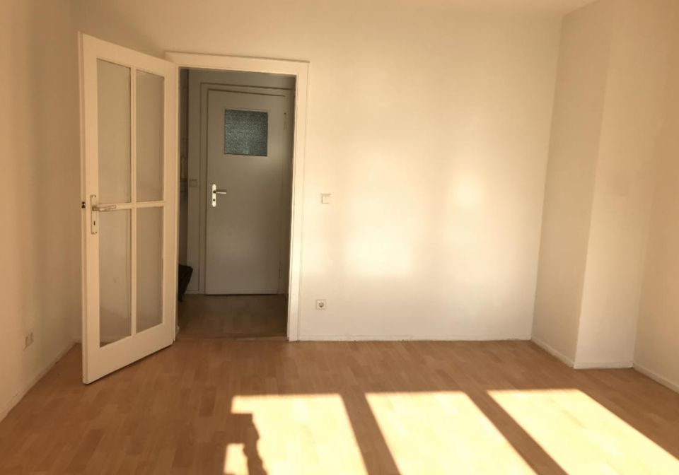 TAUSCH landeseigene sonnige 3 Zimmer Wohnung in FHN gegen Mitte in Berlin