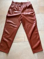 Neuwertige Jogpants von Comma, Gr.40, Kunstleder innen Textil. Sachsen - Plauen Vorschau