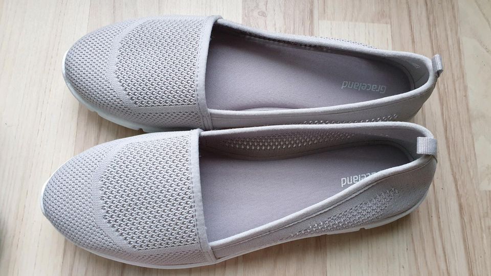 GRACELAND Damen Slipper Sneaker Schuhe Gr 40 NEUWERTIG in