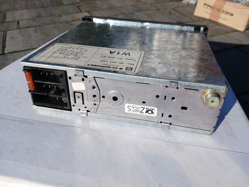 Blaupunkt SC 202 Autoradio Opel Radio Kassette Youngtimer in Odelzhausen