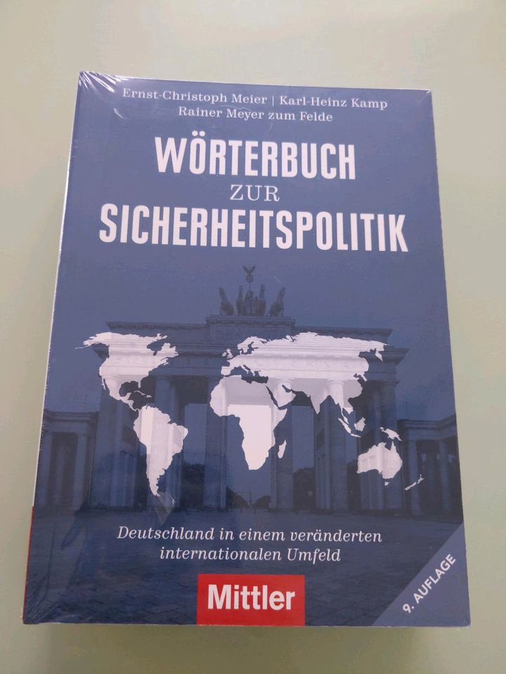 Wörterbuch zur Sicherheitspolitik neu in Dortmund