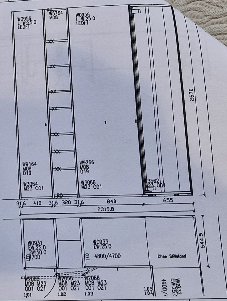 Kleiderschrank mit vielen Details von Interlübke in Minden