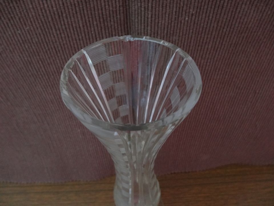 Vase Echt Kristall Kristallvase handgeschliffen CM DDR Retro Rose in Jena