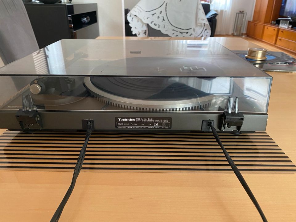 Technics Plattenspieler SL-Q30 mit Tonabnehmer EPC-P24(T4P) in Essen