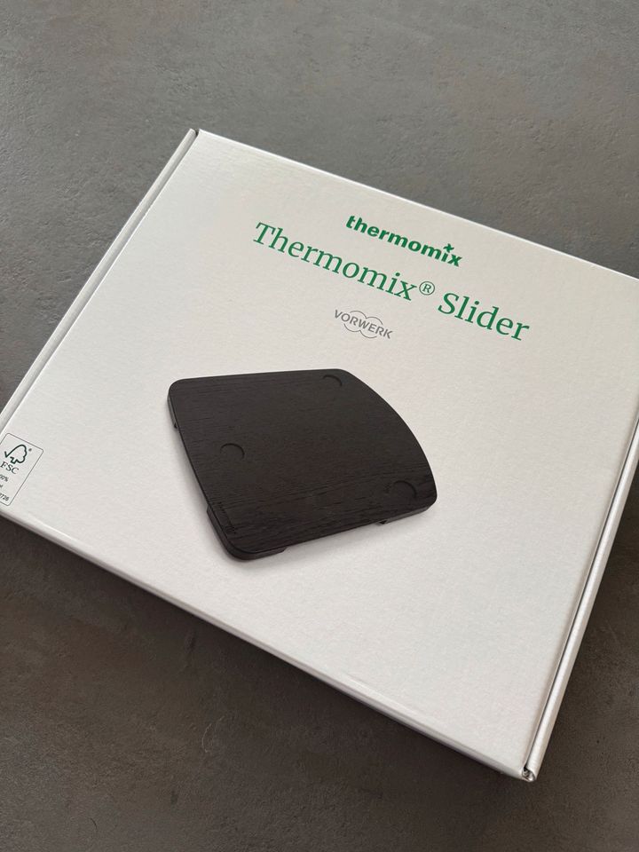 Thermomix slider Gleitberett tm5 tm6 Schwarz Sonderedition in Gochsheim