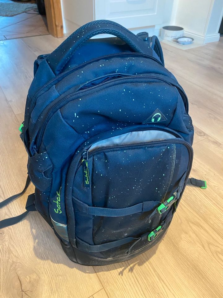 SATCH Rucksack blau/grün in Büdelsdorf