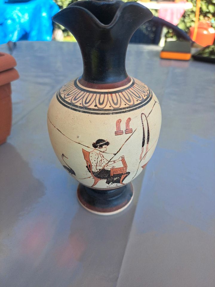 Griechische Vase in Bad Liebenzell