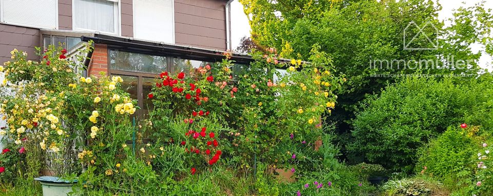 Gepflegtes Einfamilienhaus mit traumhaftem Garten in ruhiger Lage von Steinborn! in Eisenberg 