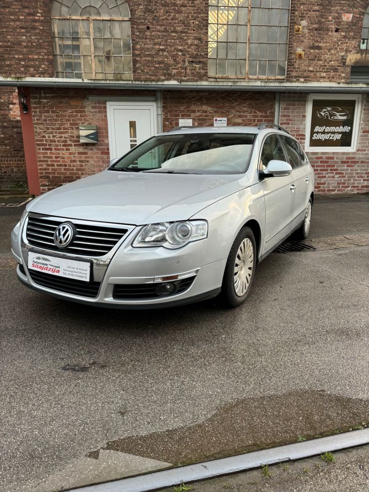 Volkswagen Passat VARIANT 2.0 TDI *Euro 5 * Anhängerkupplung in Velbert