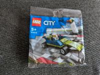 Neu OVP Lego City 30640 Rennwagen Polybag Nordrhein-Westfalen - Marl Vorschau