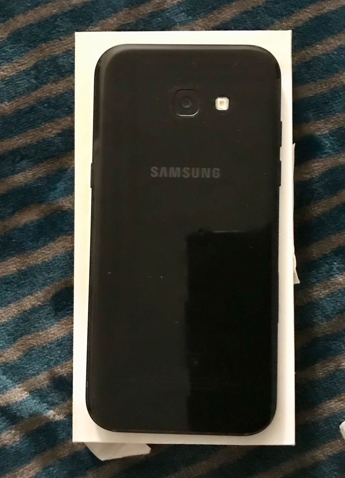 Samsung Galaxy A5 (2017), schwarz in Köln