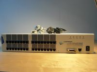 LANTRONIX ETS32PR 32-Port Terminal Server für Cisco CCNA CCNP Lab Nordrhein-Westfalen - Königswinter Vorschau